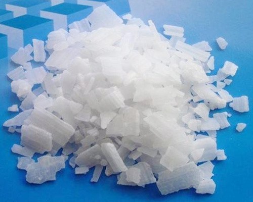 鑫順源公司分析32%液堿濃度和比重的關(guān)系是什么？